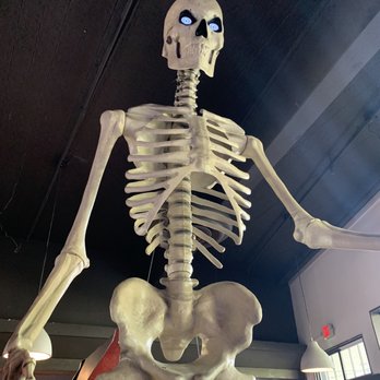 Cidercade Austin - Huge skeleton - Pizza Near Me - Austin, Texas