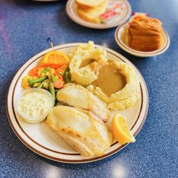 Don's Grill - Special wahoo plate