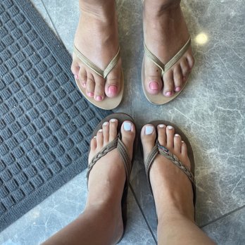 Star Nails - Nail Salons Near Me - Roseville, California