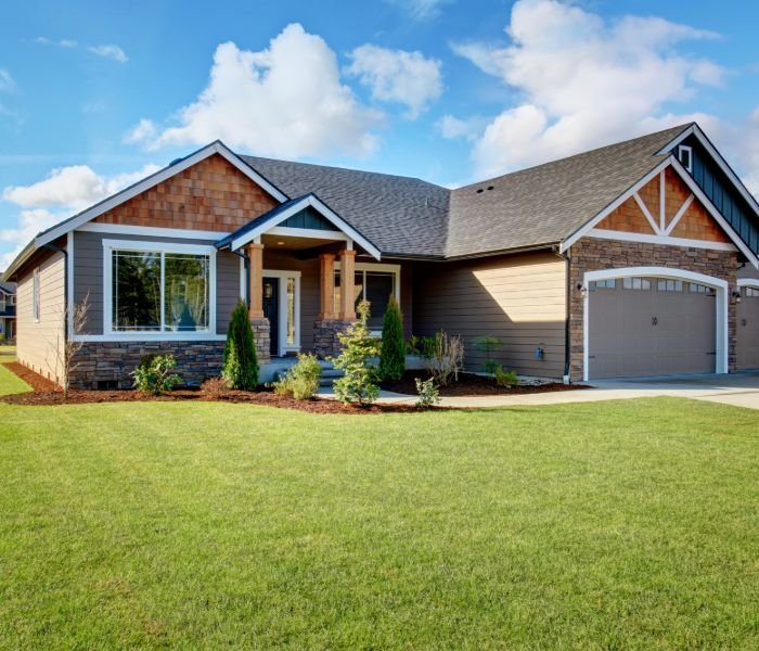 Slide of The Houma Roofers