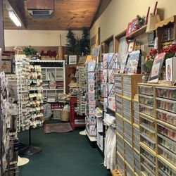 Country Crafts & Supplies - Interior
