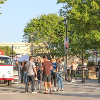 Temecula Sunset Market - Flea Markets Near Me - Temecula, California