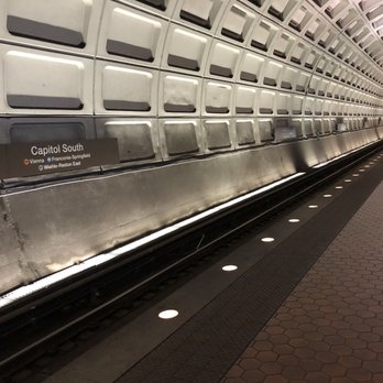 Capitol South Metro Station - Station - Public Transportation Near Me - Washington, DC, District of Columbia
