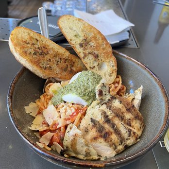 The Peel - Linguini Pomodoro & added grilled chicken - Bars Near Me - Orange, California