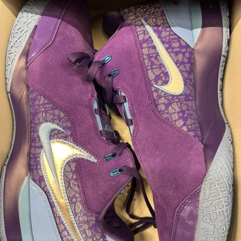Nike Factory Store - Sports Wear Near Me - Simpsonville, Kentucky
