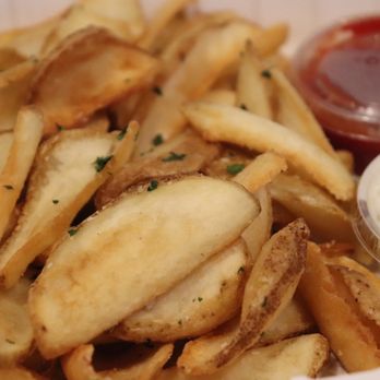 Humdinger Brewing - Crispy Dipping Potatoes - New American Near Me - Arroyo Grande, California