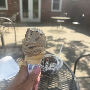 J Foster Ice Cream - Ice Cream & Frozen Yogurt Near Me - Avon, Connecticut J Foster Ice Cream - Ice Cream & Frozen Yogurt Near Me - Avon, Connecticut