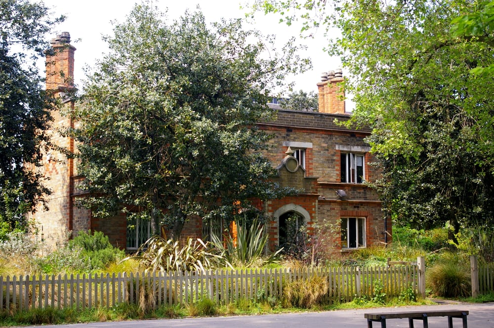 KENNINGTON PARK 21 Photos 1 Kennington Park Place, London, United Kingdom Dog Parks Yelp