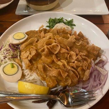 Rangoon Burmese Kitchen - Burmese Near Me - Honolulu, Hawaii Rangoon Burmese Kitchen - Burmese Near Me - Honolulu, Hawaii