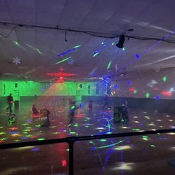 Amanda Roller Rink - Skate floor/ new lights