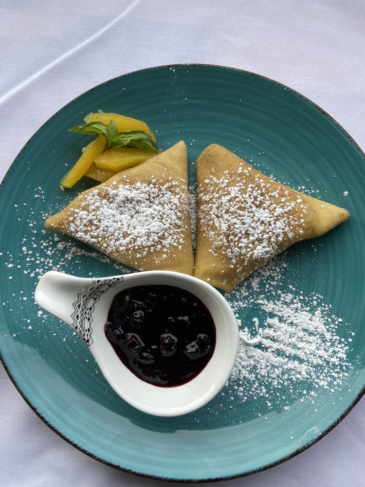 ASTORIA INTERNATIONAL BISTRO 41 Photos & 16 Reviews 348 S Main St