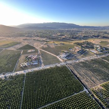 Uncorked Tours - Wine Tours Near Me - Temecula, California