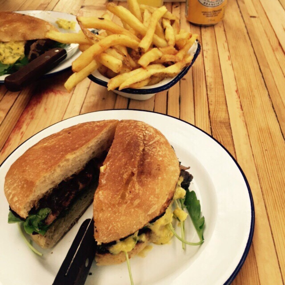 Proper Steak Sarnie & Chips from Tender Cow Proper Steak Sarnie & Chips from Tender Cow