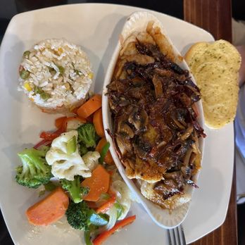 Pura Vida - Filete relleno - New Mexican Cuisine Near Me - Midland, Texas Pura Vida - Filete relleno - New Mexican Cuisine Near Me - Midland, Texas