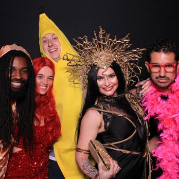 Azucar Photobooth - Photo Booth Rentals Near Me Azucar Photobooth - Photo Booth Rentals Near Me