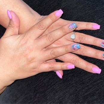 Tuyet Royal Nails - Mermaid Nails for Hawaii, Tommy is AMAZING!! - Nail Salons Near Me - Peoria, Arizona