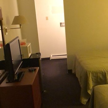 Campus Inn Motel - Hotels Near Me - Baraboo, Wisconsin