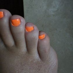 Paulene's Nails - Messy... nails not even fully covered with color