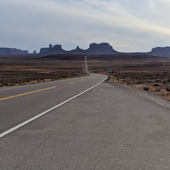 Forrest Gump Point - Landmarks & Historical Buildings Near Me - Mexican Hat, Utah