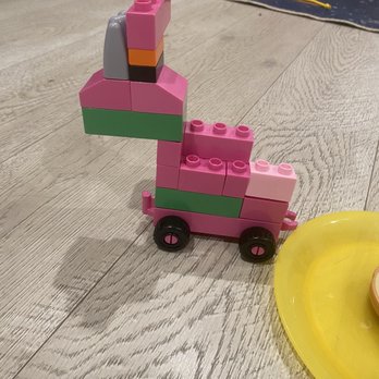 Little Ducklings Preschool - Kids learn how to create a unicorn - Preschools Near Me - San Jose, California