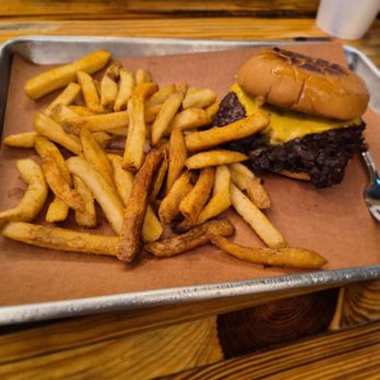 Creekside BBQ - Smash burger and fries - Barbeque Near Me - Pelham, Alabama