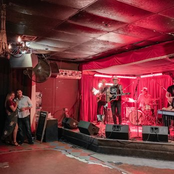 The White Horse - Dance Clubs Near Me - Austin, Texas