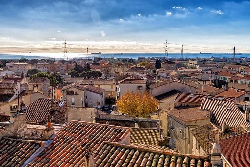 Slide of Evert's Roofing