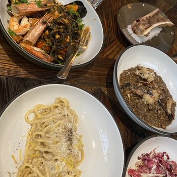 OSTE - Cacio e pepe, pappardelle all vaccinara, gnocchi rossi, risotto al funghi with bone marrow, frutti di mare, xxtra pepperoni lovers - Italian Near Me - Los Angeles, California