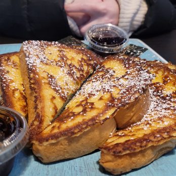 Egg Parlor - French Toast - Breakfast & Brunch Near Me - Silvis, Illinois