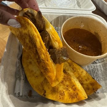 100% HP - Bussin Birrias - Vegan Near Me - San Juan, Puerto Rico