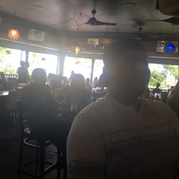 Lulu's Waikiki - Photo bomb - Burgers Near Me - Honolulu, Hawaii Lulu's Waikiki - Photo bomb - Burgers Near Me - Honolulu, Hawaii