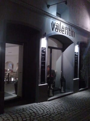 Valentin by null