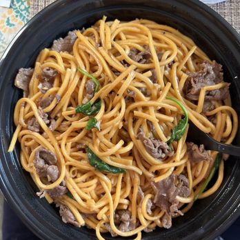194 Eatery - Garlic Noodles Beef - Asian Fusion Near Me - La Mirada, California 194 Eatery - Garlic Noodles Beef - Asian Fusion Near Me - La Mirada, California