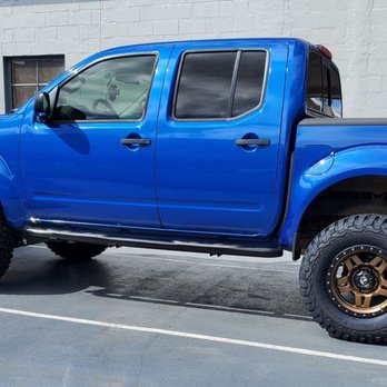 Maui Off Road Center - Mahalo MAUI OFF ROAD  Lifted NISSAN FRONTIER.. Rough Country 6" full suspension - Fuel Anza Bronze - 33" BFG KM3 - Westin side steps.. - Auto Parts & Supplies Near Me - Waipahu, Hawaii