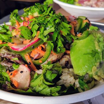 gusto! Ponce - Sweet Soy Sriracha with shrimp and avocado. $13.70. - Salad Near Me - Atlanta, Georgia