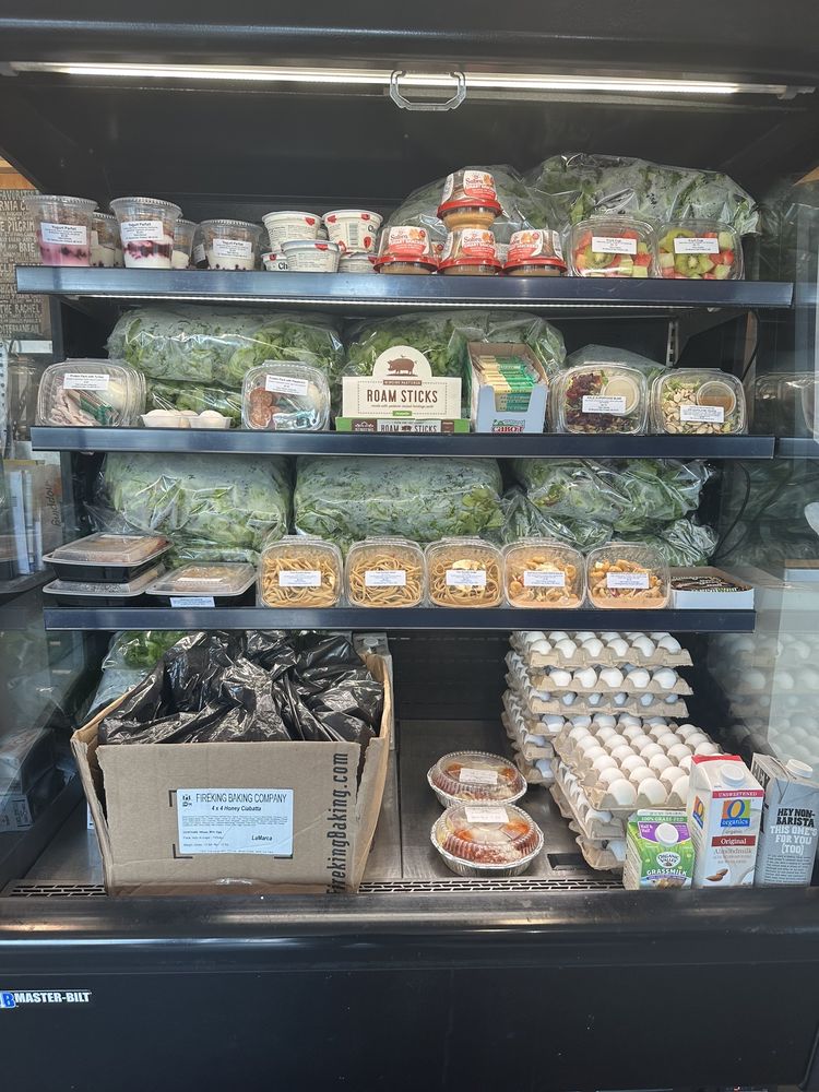 TALLY’S KITCHEN AT BAYSIDE Updated September 2024 39 Photos & 33 Reviews 84 Marginal Way