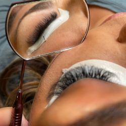Taylor Mccormick - Skin and Lashes - Lash Extensions