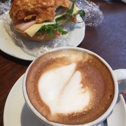 Café Charm - Cappuccino