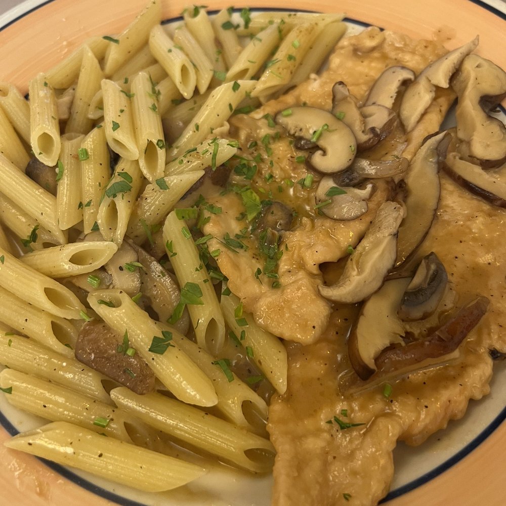 Lunch special- chicken with mushrooms Lunch special- chicken with mushrooms