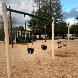 O’Donnell Heritage Park - Swing set!