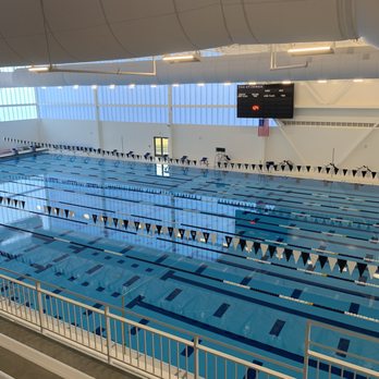 The St. James - Pool - Sports Clubs Near Me - Springfield, Virginia