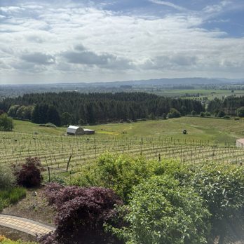 Roshni Vineyard - Wineries Near Me - McMinnville, Oregon Roshni Vineyard - Wineries Near Me - McMinnville, Oregon