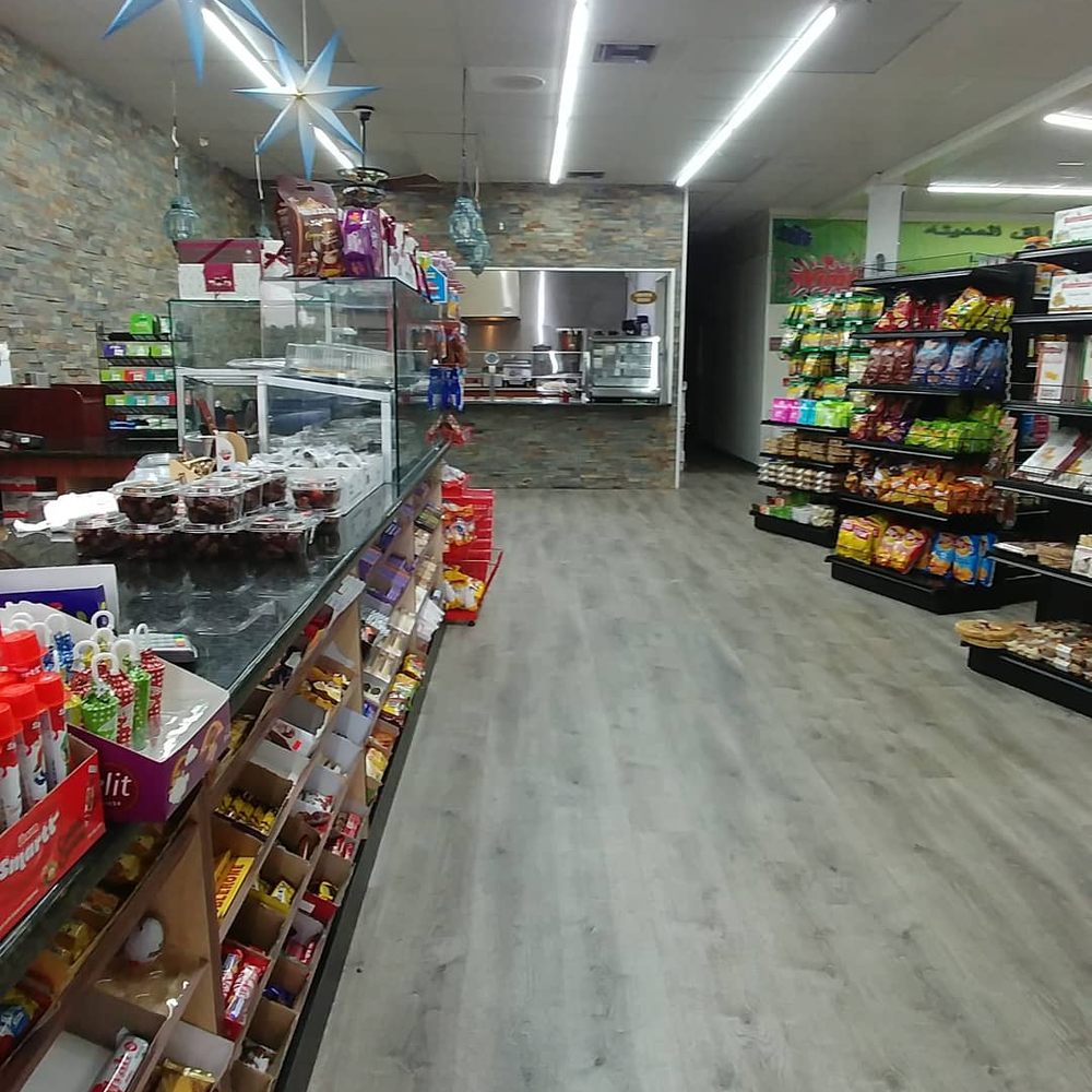 AL Madina - The immaculate store, view from the front door entrance @ Al Madina in Brandon - Delis Near Me - Brandon, Florida