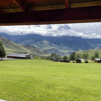 Twin Peaks Guest Ranch - Horseback Riding Near Me - Salmon, Idaho