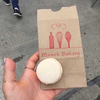 Munch Bakery - Yummy salted Carmel - Desserts Near Me - Torrance, California Munch Bakery - Yummy salted Carmel - Desserts Near Me - Torrance, California