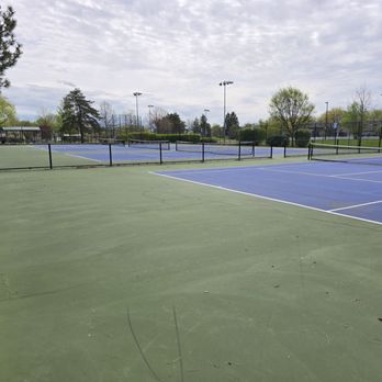 Centennial Park - Parks Near Me - Arlington Heights, Illinois