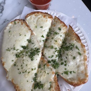 Brooklyn Square - Garlic Bread Mozzarella - Pizza Near Me - Pasadena, California