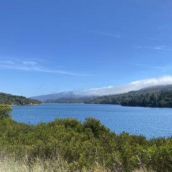 Crystal Springs Park - Parks Near Me - Hillsborough, California Crystal Springs Park - Parks Near Me - Hillsborough, California