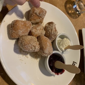 Lola - Greek Near Me - Seattle, Washington