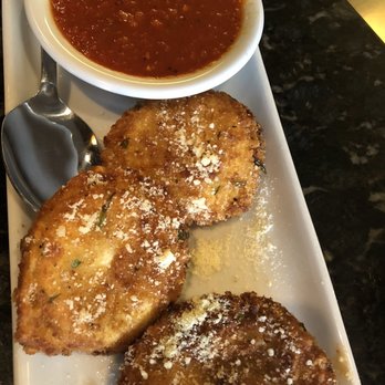 Gianni's Cafe - Italian Near Me - Palatine, Illinois Gianni's Cafe - Italian Near Me - Palatine, Illinois